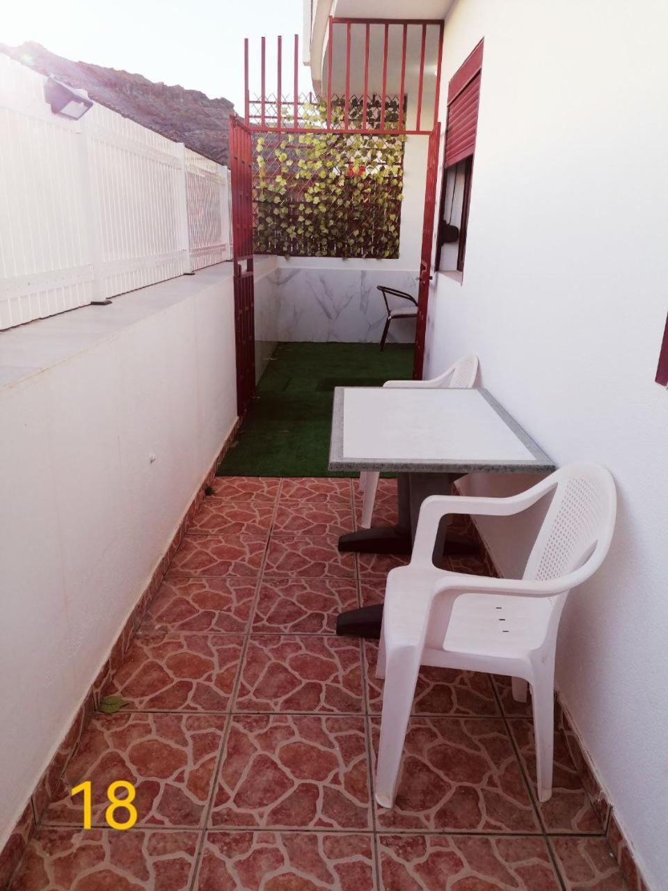 Big Villa Puerto Rico With Heated Saltwater Jacuzzi Pool & Bbq & Private Parking ภายนอก รูปภาพ