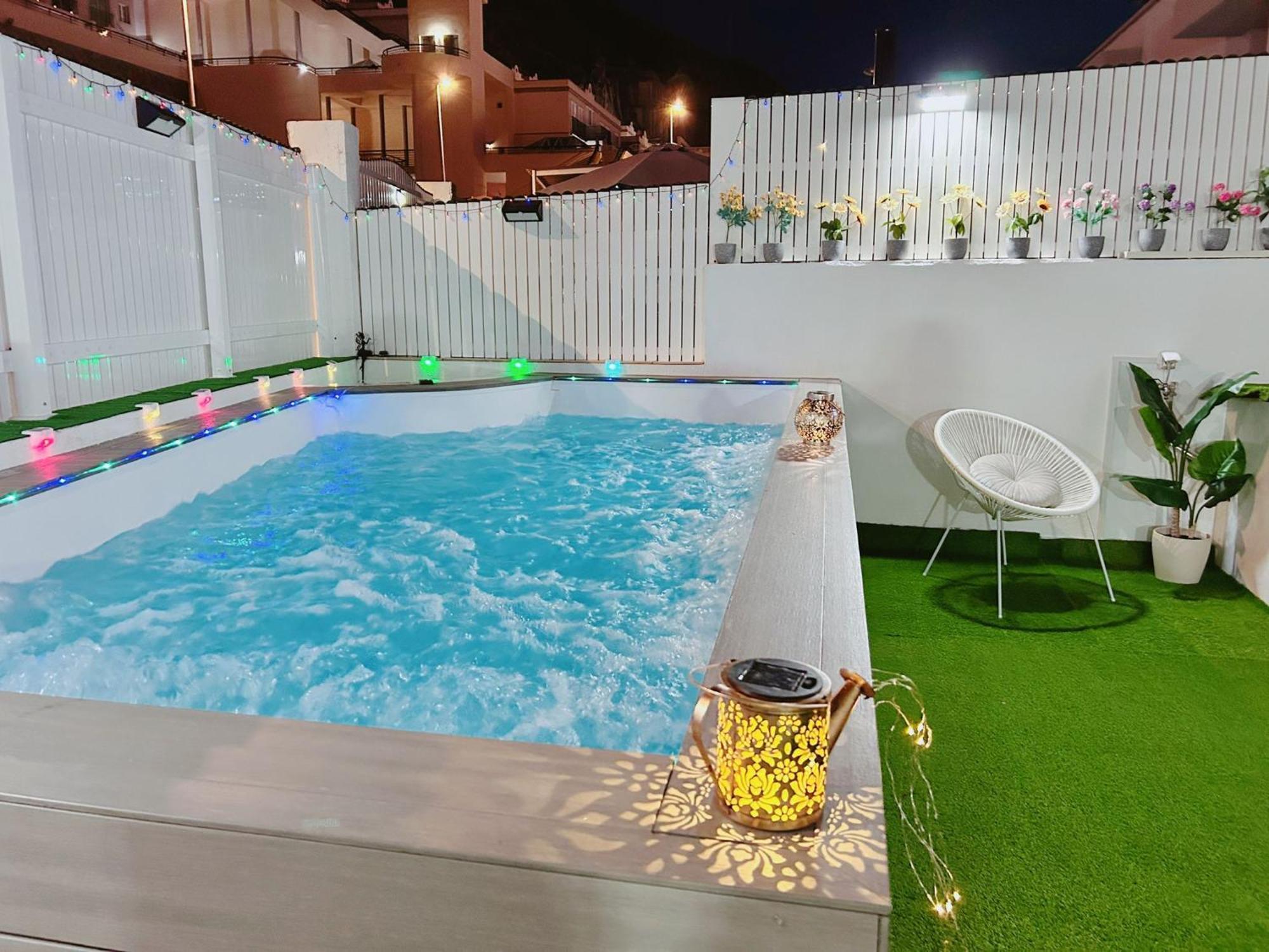 Big Villa Puerto Rico With Heated Saltwater Jacuzzi Pool & Bbq & Private Parking ภายนอก รูปภาพ