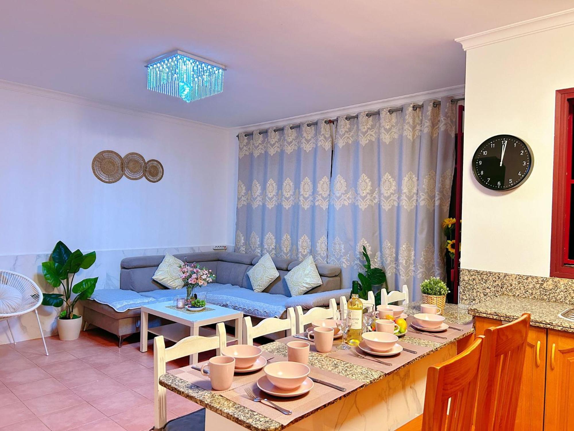 Big Villa Puerto Rico With Heated Saltwater Jacuzzi Pool & Bbq & Private Parking ภายนอก รูปภาพ